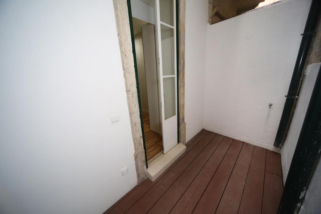 Casa De Santa Marta Appartement Lissabon Buitenkant foto